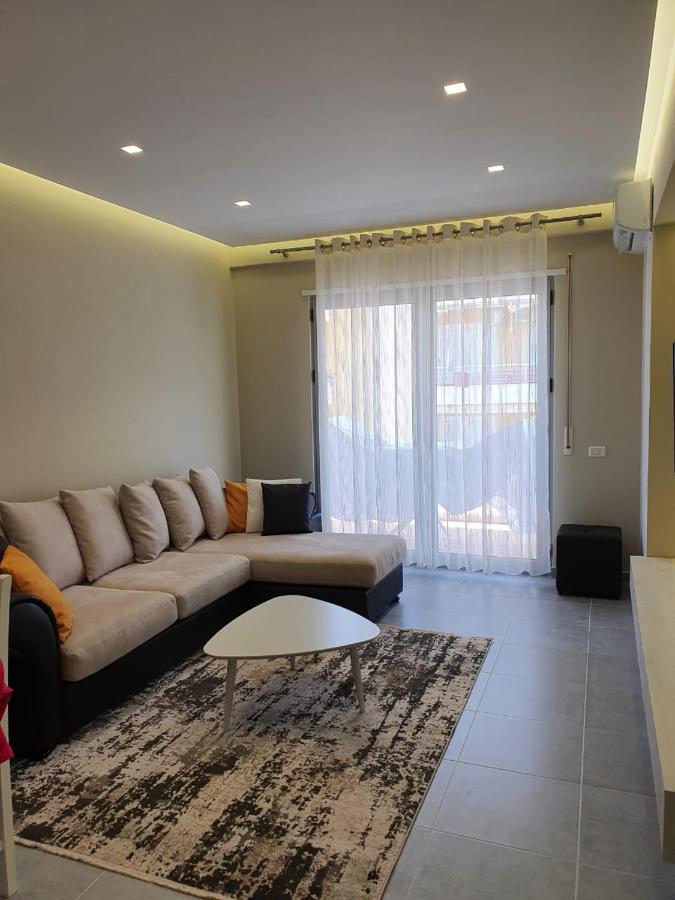 Deluxe Apartment Vlorë Екстериор снимка